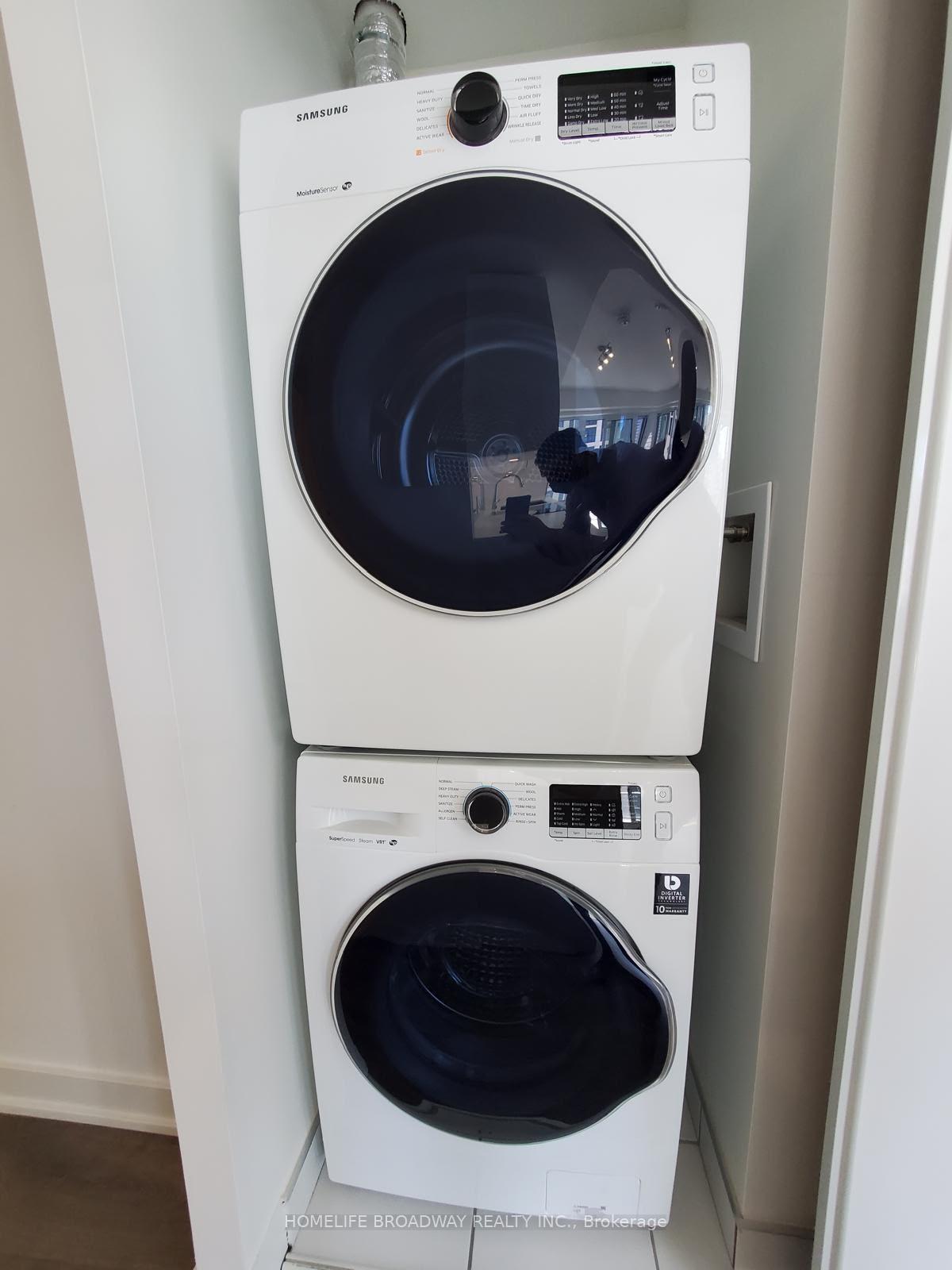 Photo 10 of Unit 909, 99 Broadway Avenue, Toronto, Mount Pleasant West — HOMEH
