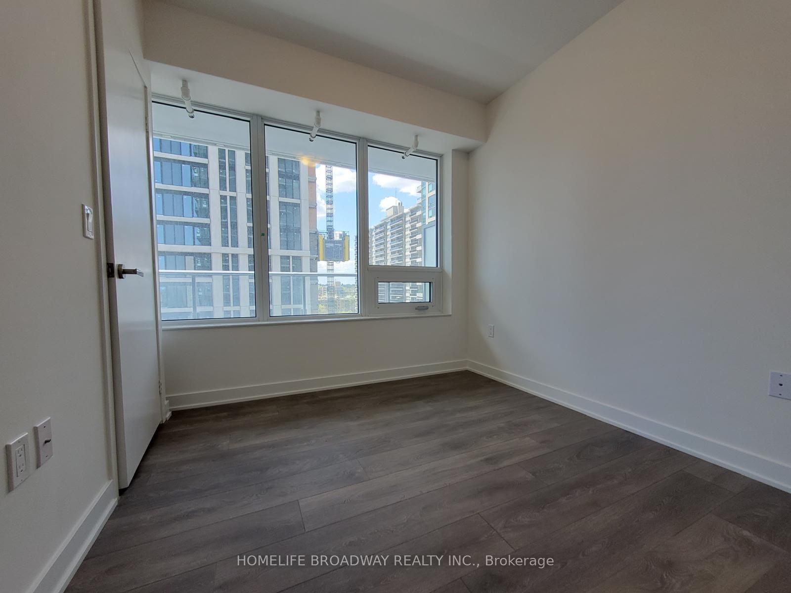 Photo 12 of Unit 909, 99 Broadway Avenue, Toronto, Mount Pleasant West — HOMEH