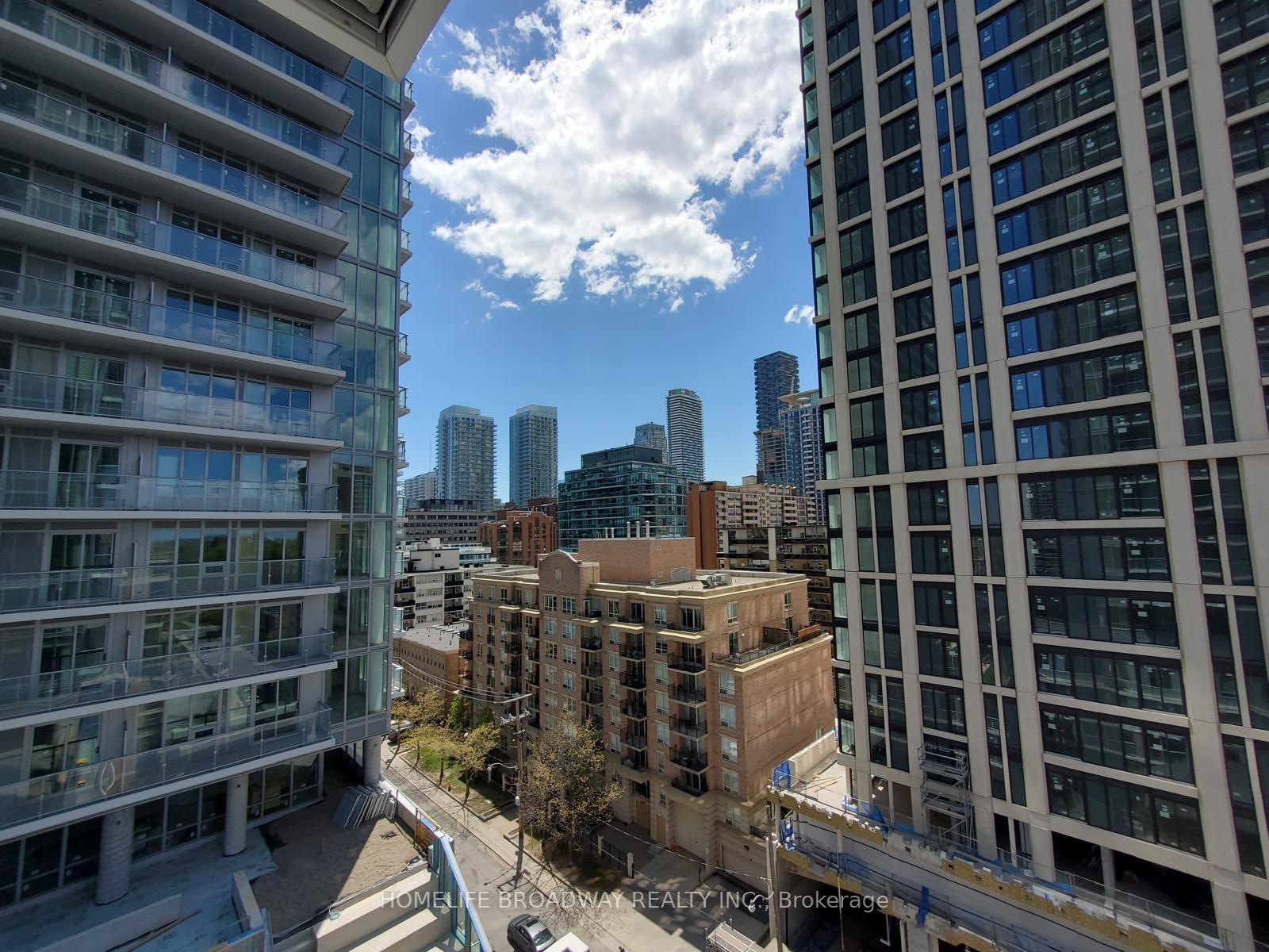 Photo 14 of Unit 909, 99 Broadway Avenue, Toronto, Mount Pleasant West — HOMEH