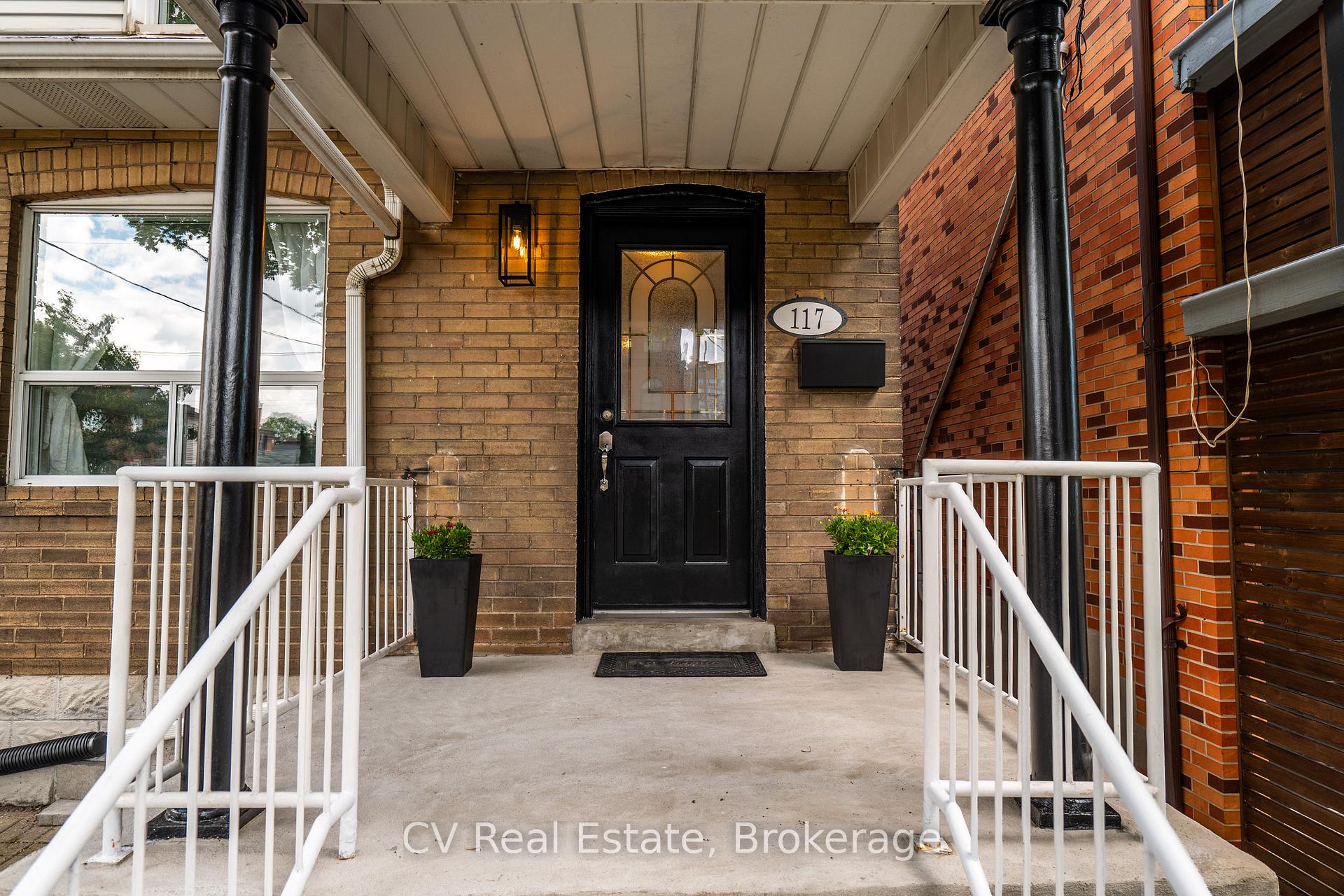 Photo 2 of 117 Regent Street, Toronto, Keelesdale-Eglinton West — HOMEH