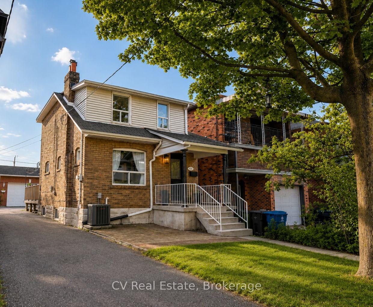 Photo 3 of 117 Regent Street, Toronto, Keelesdale-Eglinton West — HOMEH