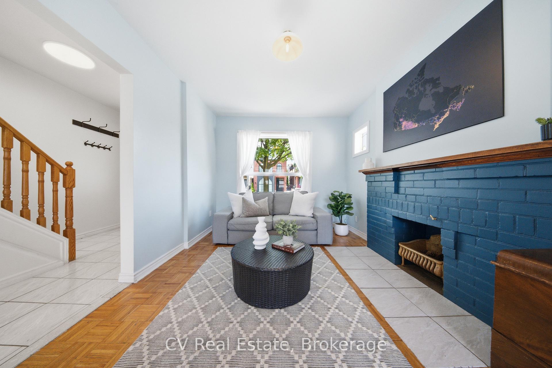 Photo 7 of 117 Regent Street, Toronto, Keelesdale-Eglinton West — HOMEH