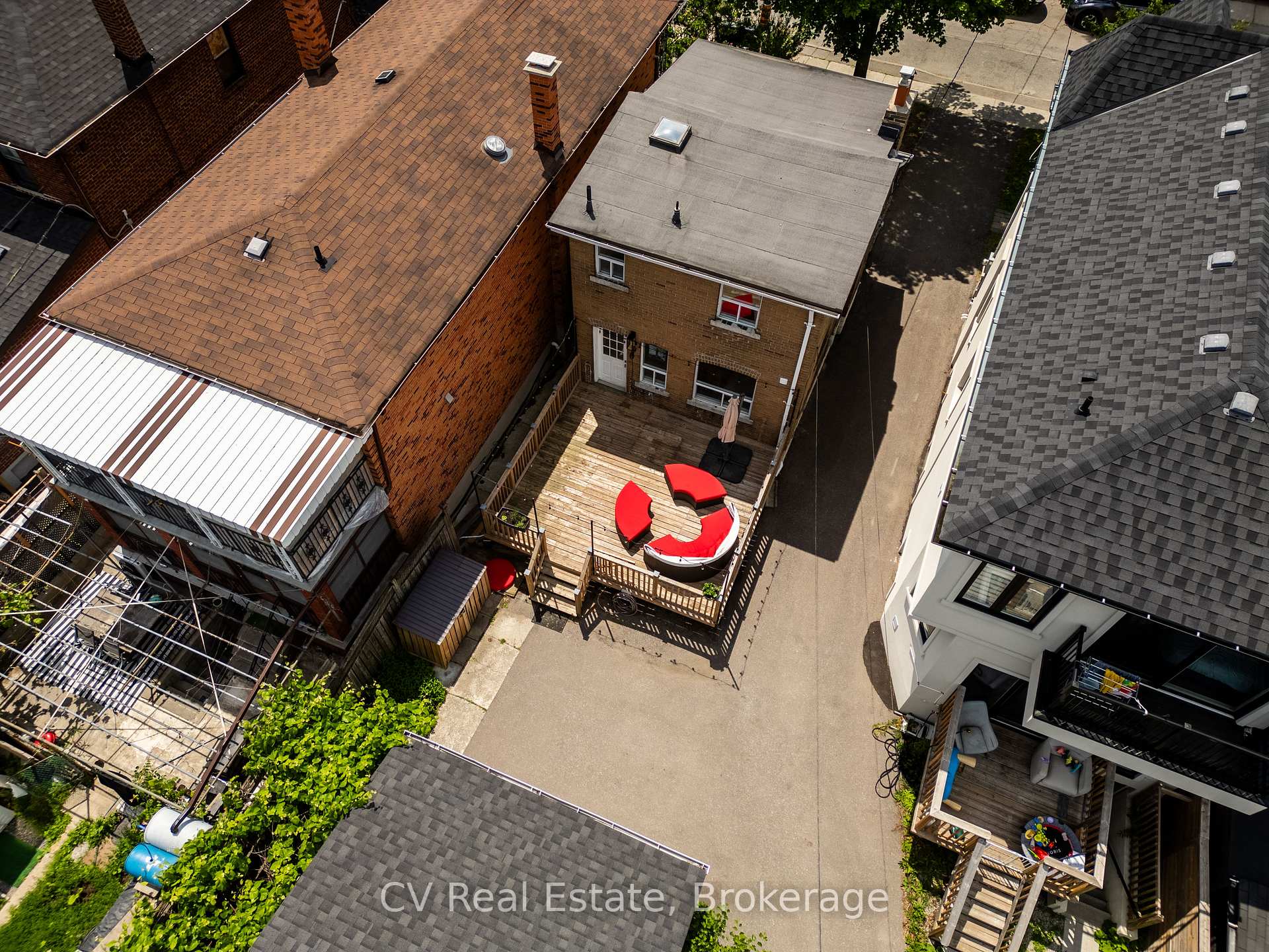 Photo 38 of 117 Regent Street, Toronto, Keelesdale-Eglinton West — HOMEH