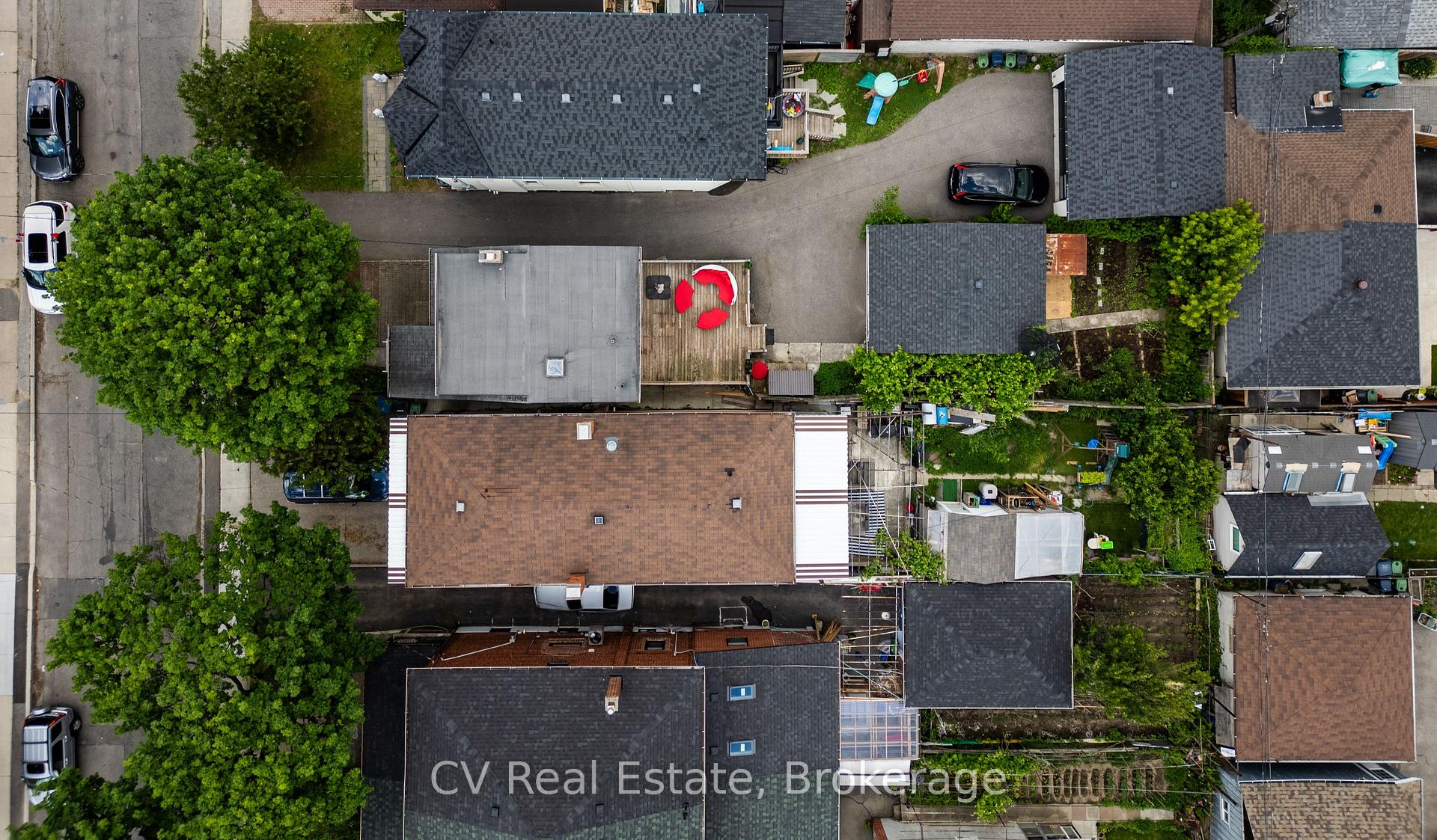 Photo 40 of 117 Regent Street, Toronto, Keelesdale-Eglinton West — HOMEH