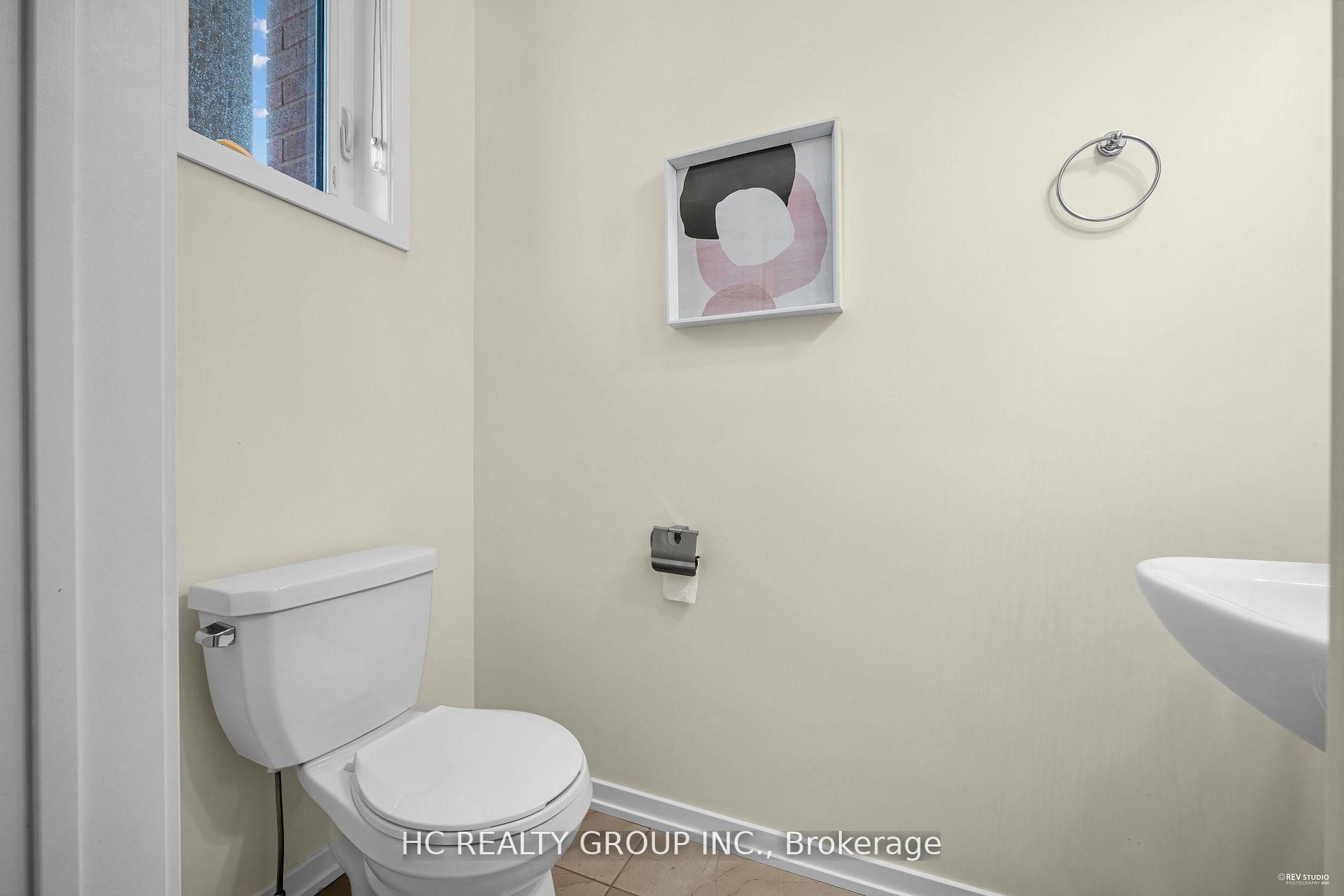 Photo 10 of 95 Crimson Forest Drive, Vaughan, Patterson — HOMEH