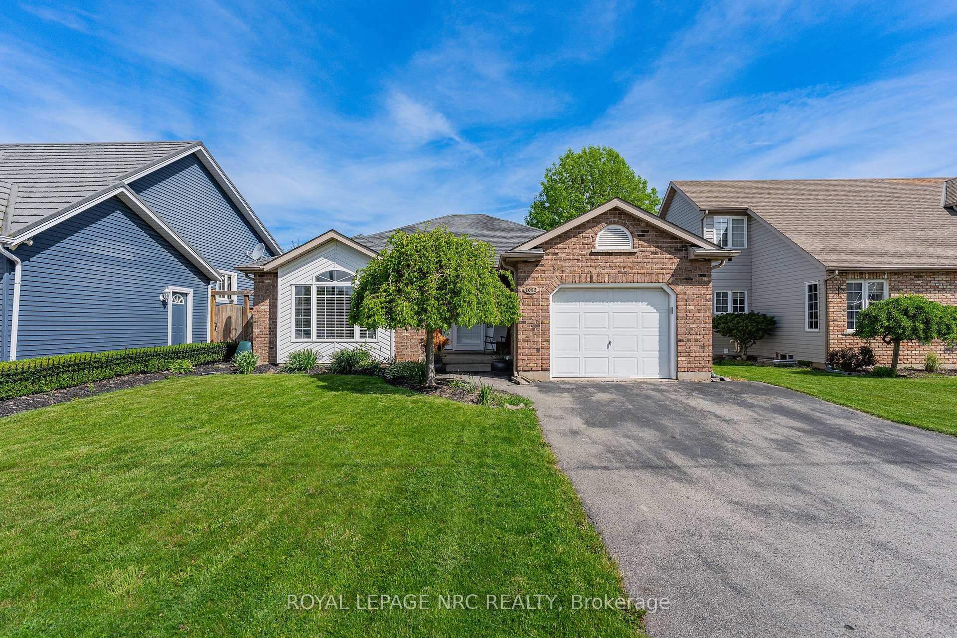 Photo 2 of 1052 Vansickle Road N, St. Catharines, Grapeview — HOMEH