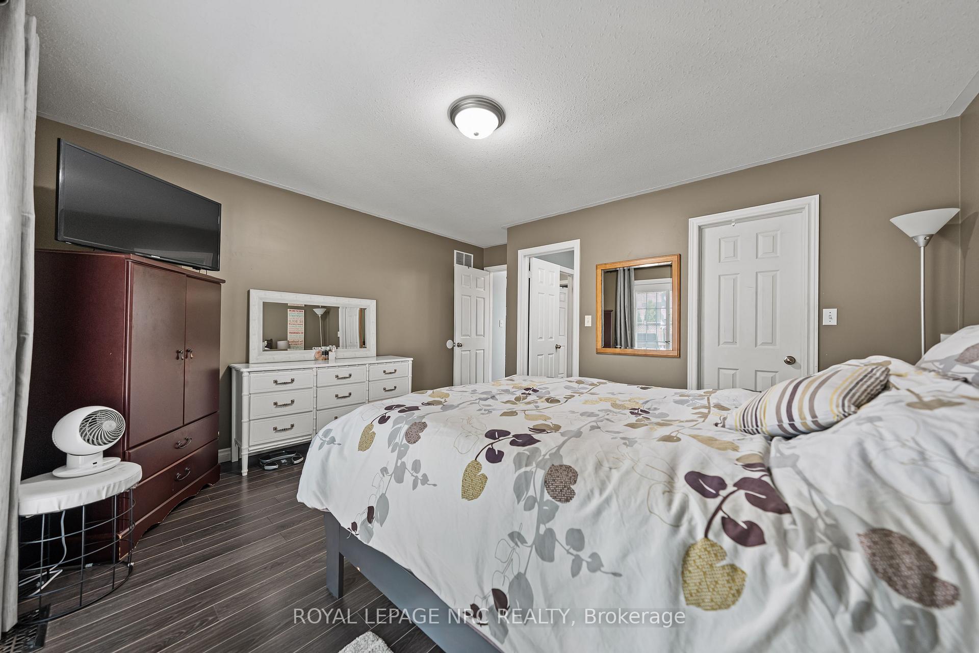 Photo 22 of 1052 Vansickle Road N, St. Catharines, Grapeview — HOMEH