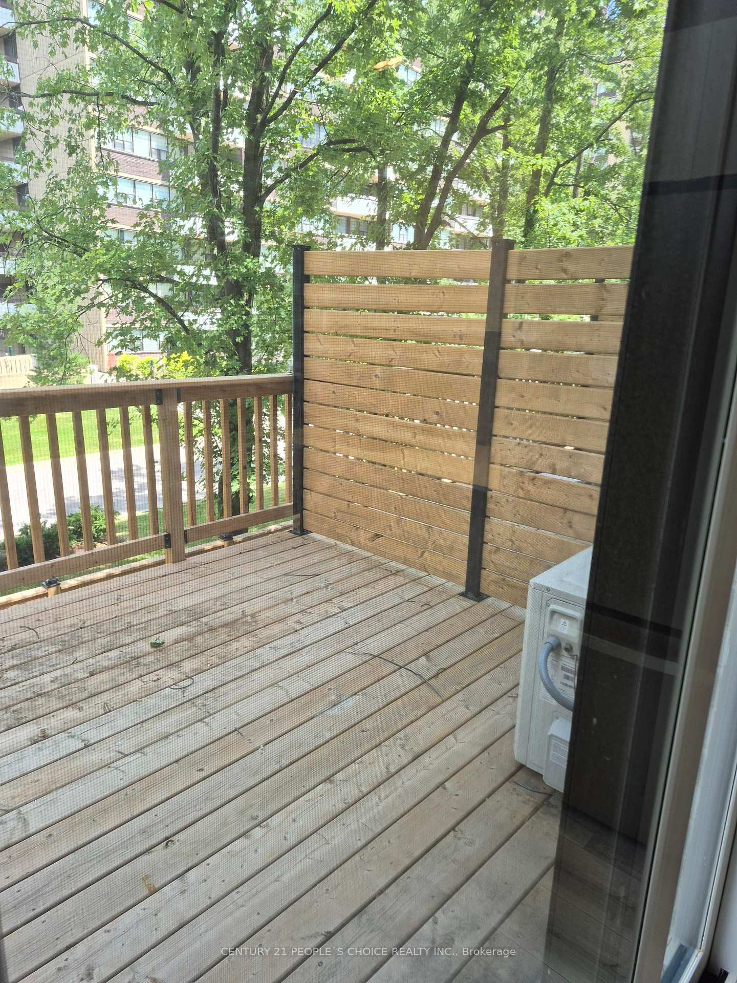 Photo 11 of 21 Calamint Lane, Scarborough, L'Amoreaux — HOMEH