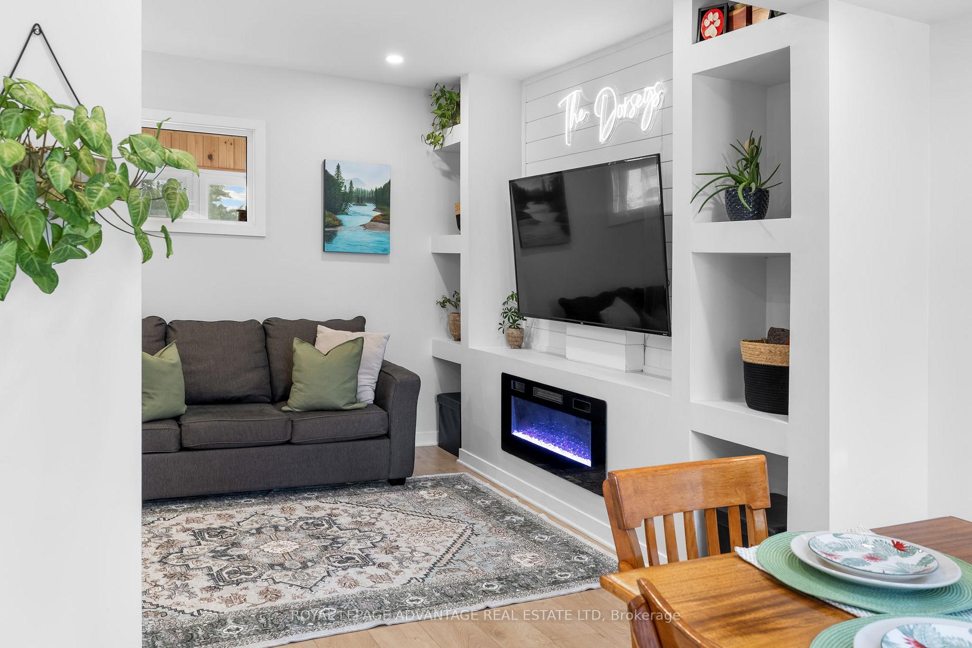 Photo 11 of 70 Abel Street, Smiths Falls, Smiths Falls — HOMEH