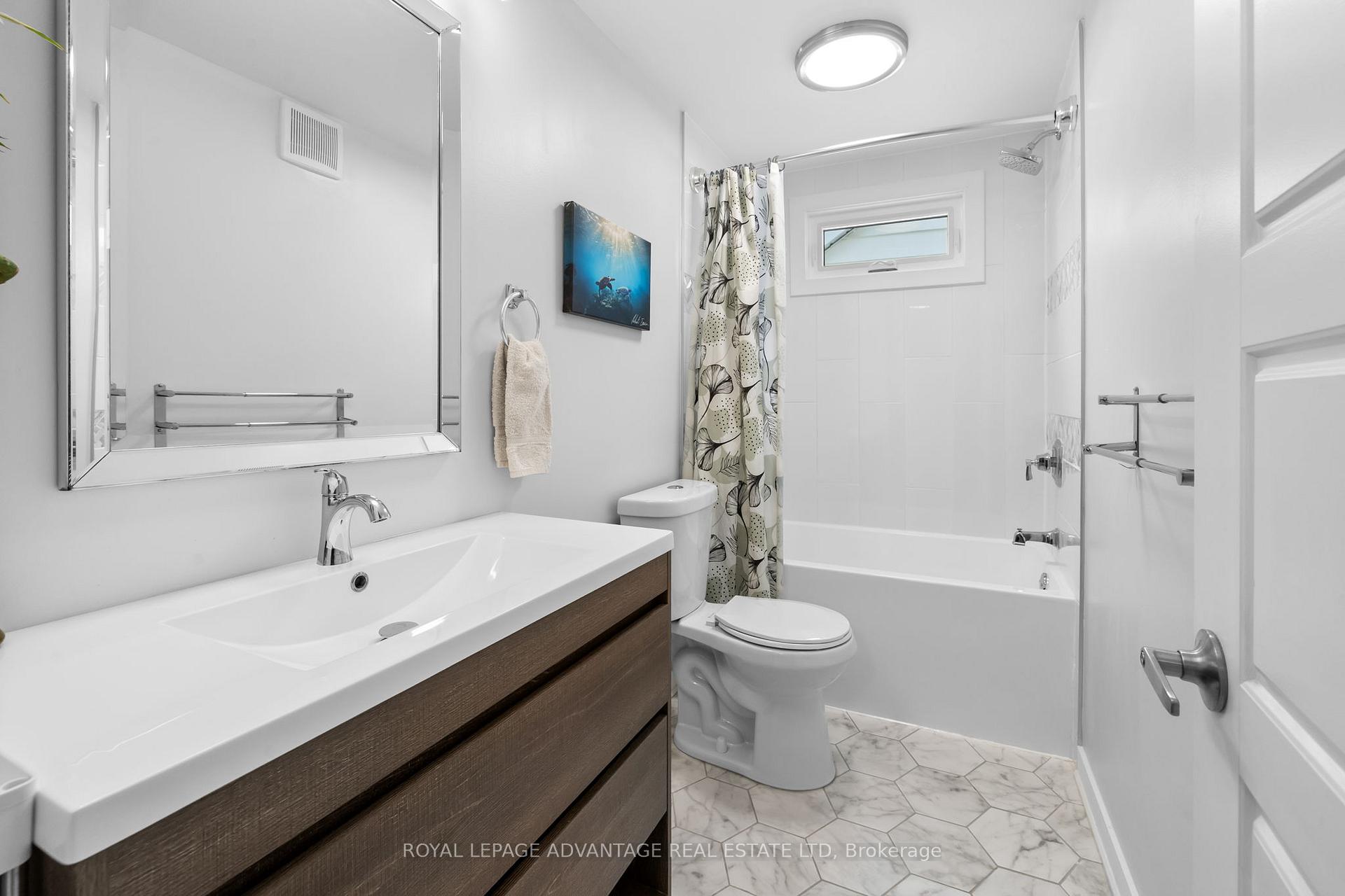 Photo 25 of 70 Abel Street, Smiths Falls, Smiths Falls — HOMEH