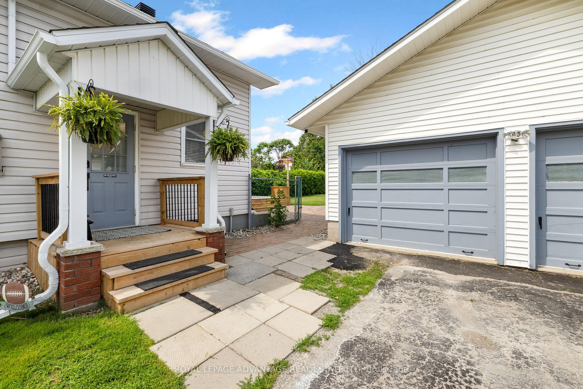 Photo 26 of 70 Abel Street, Smiths Falls, Smiths Falls — HOMEH