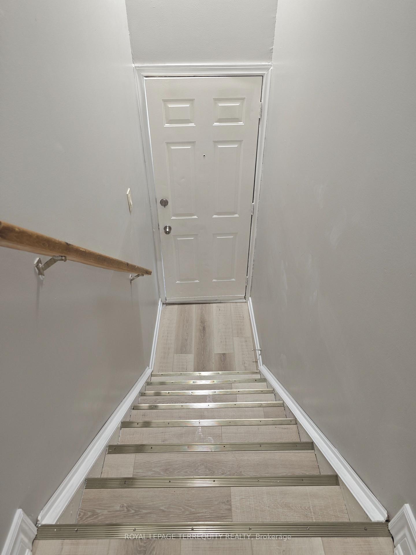 Photo 12 of 1 Melissa Street, Parry Sound — HOMEH