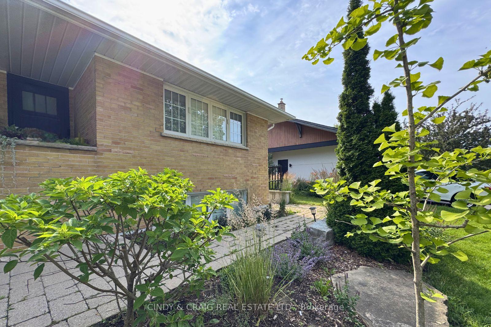 Photo 1 of Unit Basement, 679 Oshawa Boulevard N, Oshawa, Centennial — HOMEH