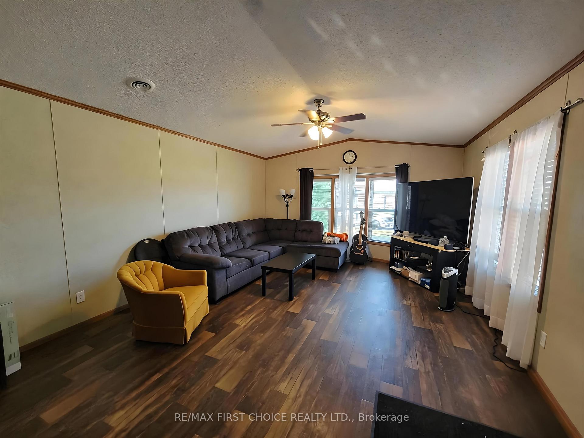 Photo 3 of 75 Coral Street, Emo — HOMEH