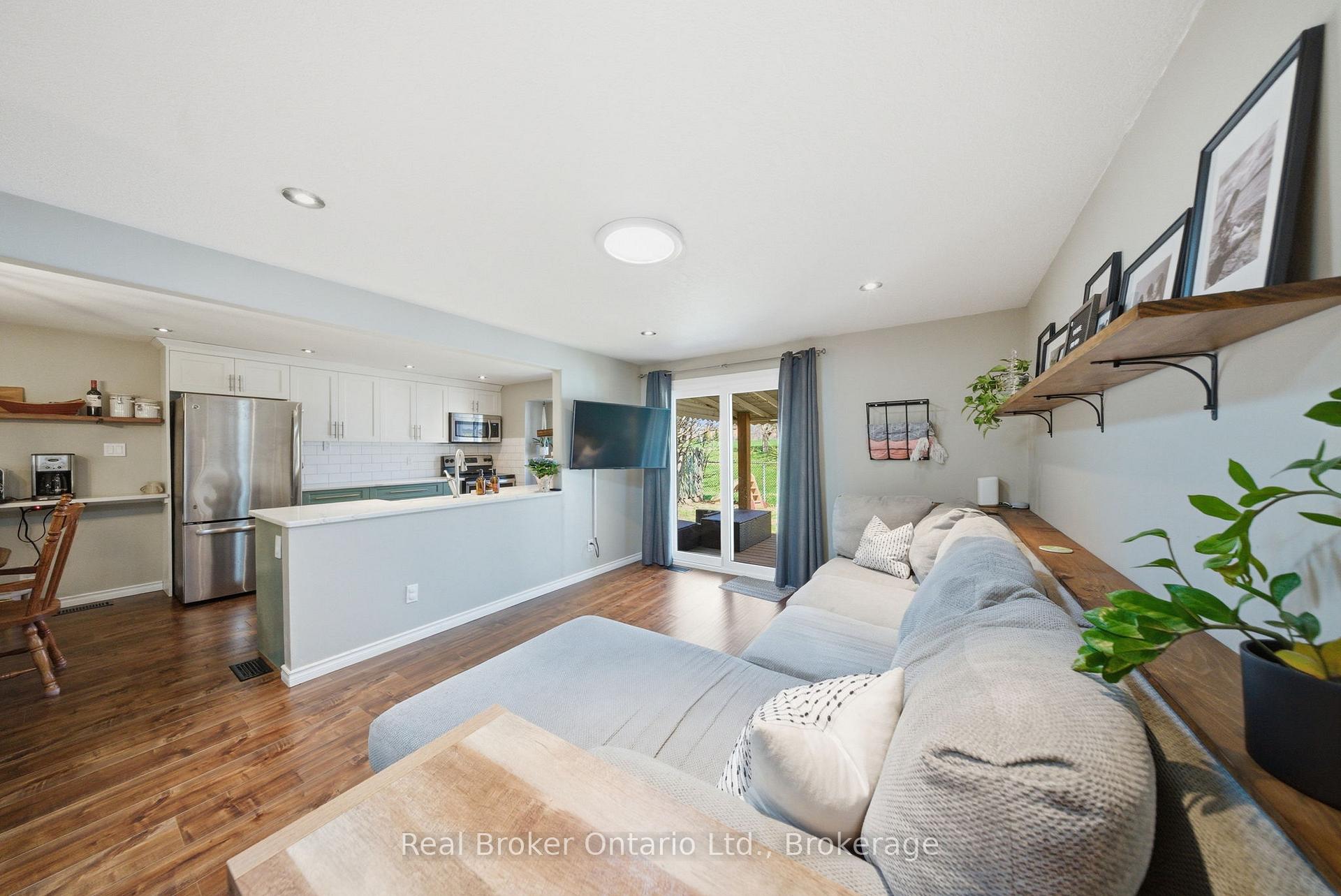 Photo 7 of 58 Leacock Avenue, Guelph, Grange Road — HOMEH