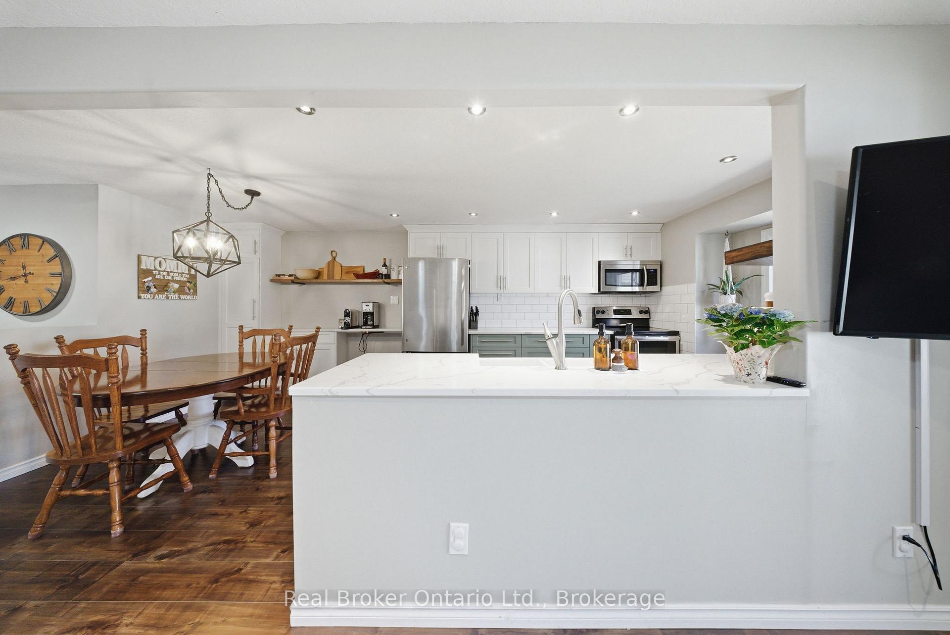 Photo 15 of 58 Leacock Avenue, Guelph, Grange Road — HOMEH