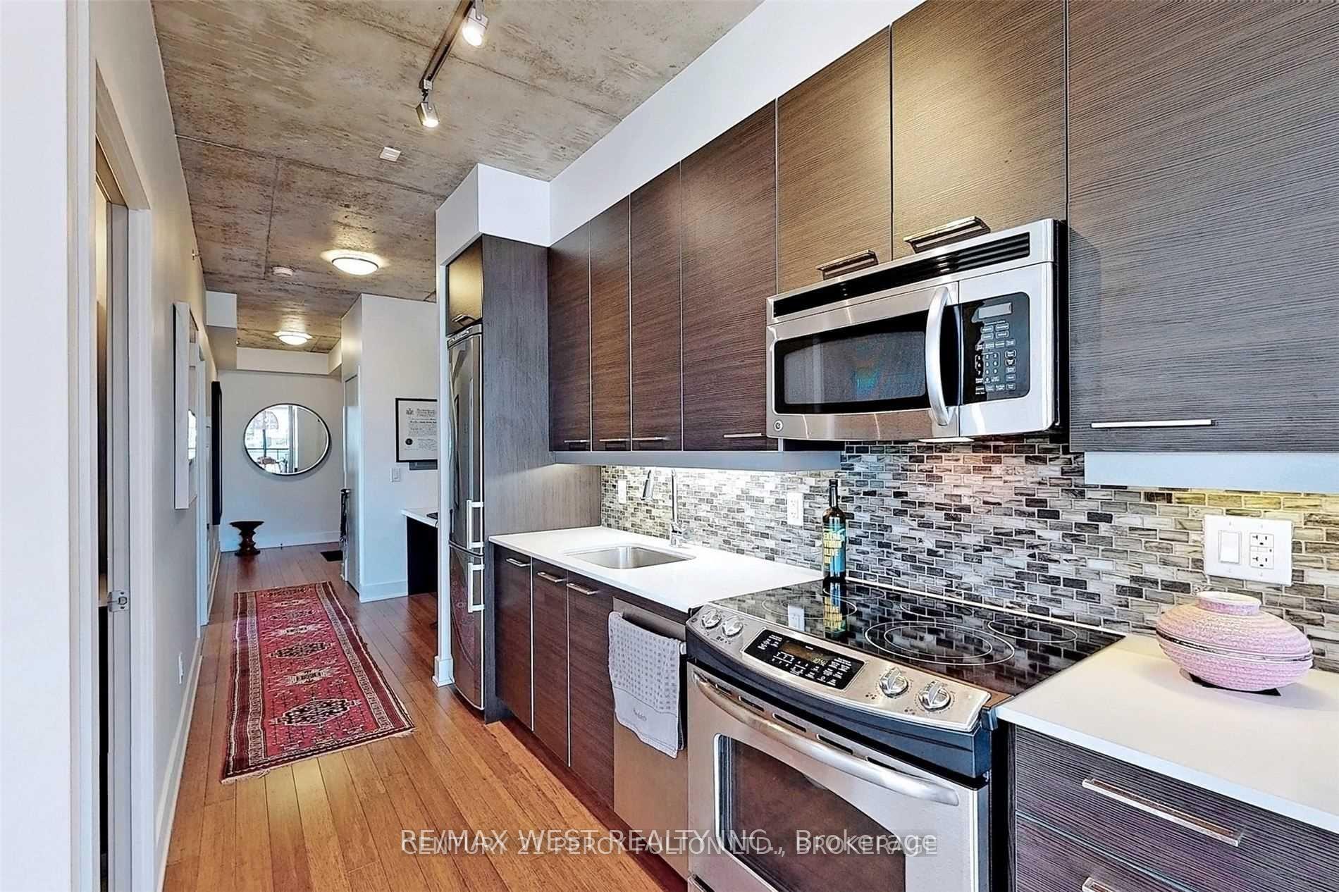 Photo 6 of Unit 610, 90 Trinity Street, Toronto, Moss Park — HOMEH