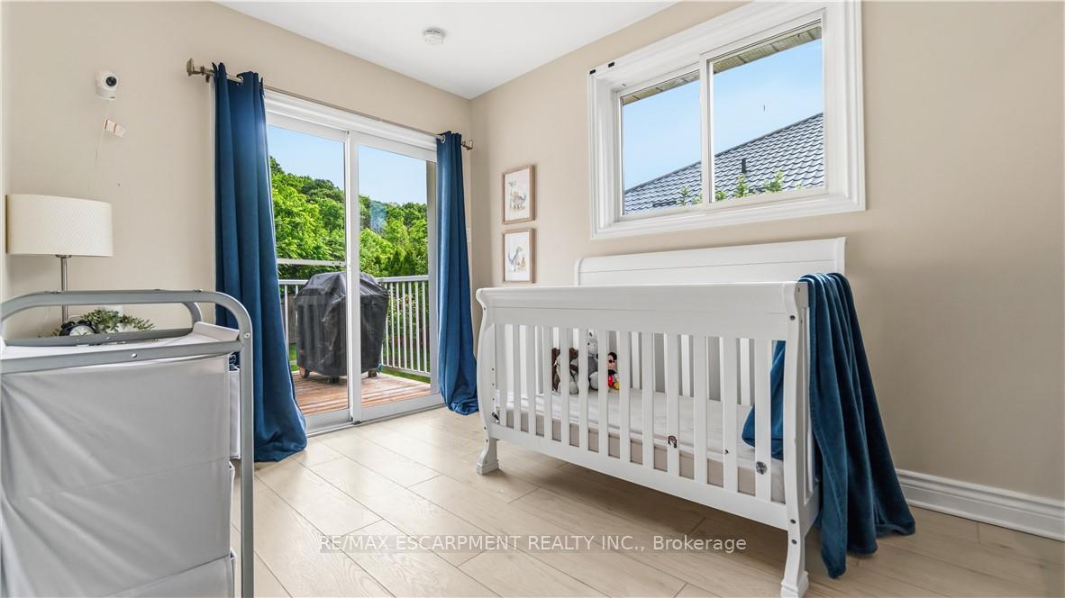 Photo 22 of 17 Alba Street, Hamilton, Stoney Creek — HOMEH