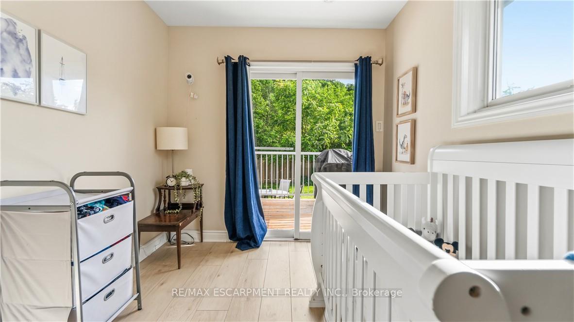 Photo 24 of 17 Alba Street, Hamilton, Stoney Creek — HOMEH