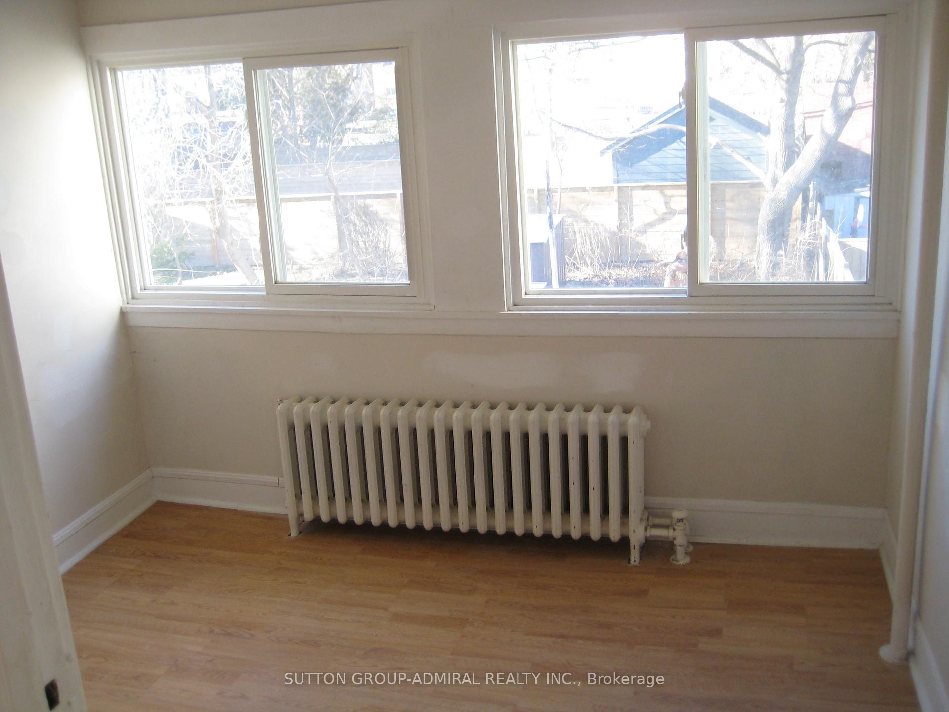 Photo 7 of 238 Lumsden Avenue, Toronto, Woodbine-Lumsden — HOMEH
