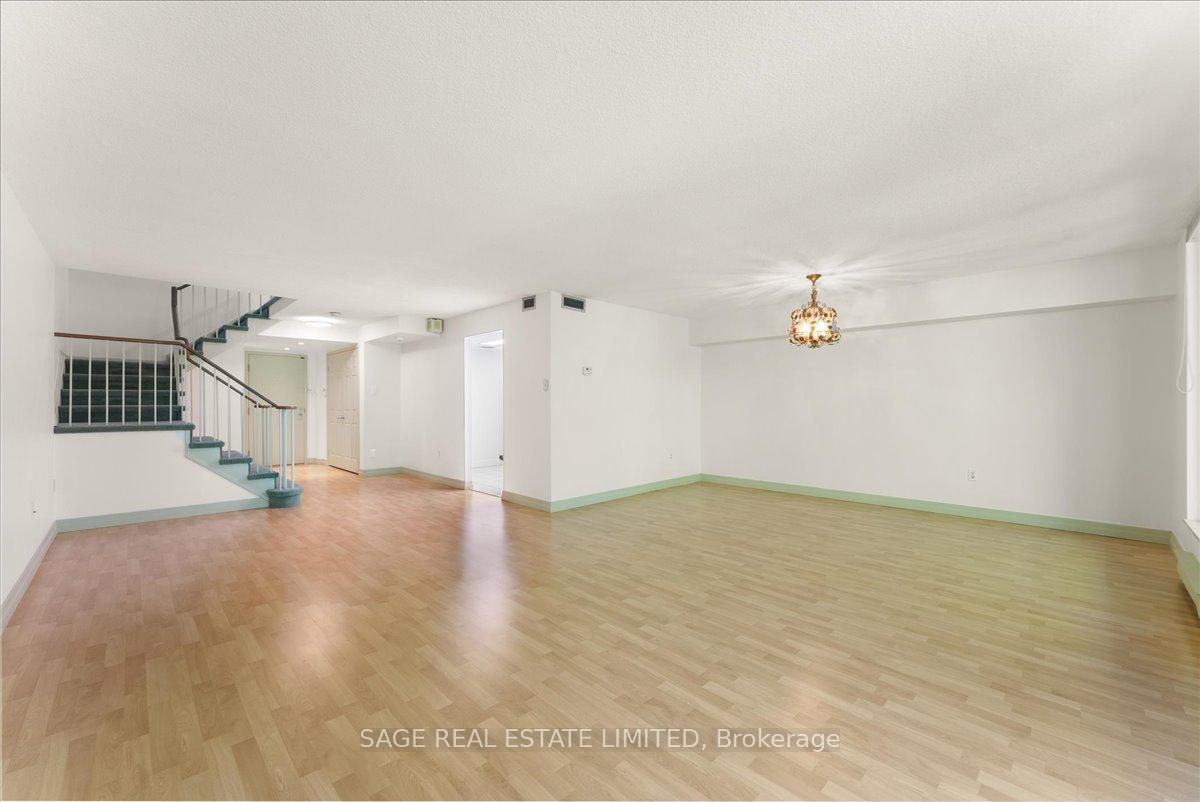 Photo 6 of Unit 209, 360 Bloor Street E, Toronto, Rosedale-Moore Park — HOMEH