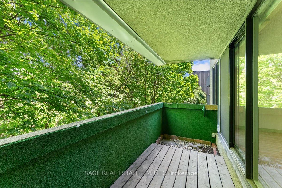 Photo 9 of Unit 209, 360 Bloor Street E, Toronto, Rosedale-Moore Park — HOMEH