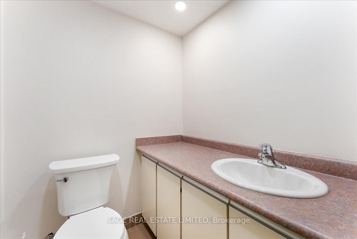 Photo 15 of Unit 209, 360 Bloor Street E, Toronto, Rosedale-Moore Park — HOMEH