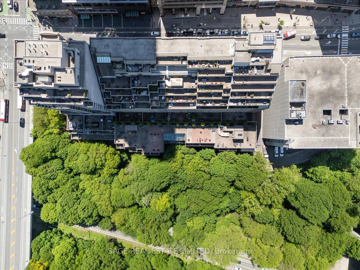 Photo 42 of Unit 209, 360 Bloor Street E, Toronto, Rosedale-Moore Park — HOMEH