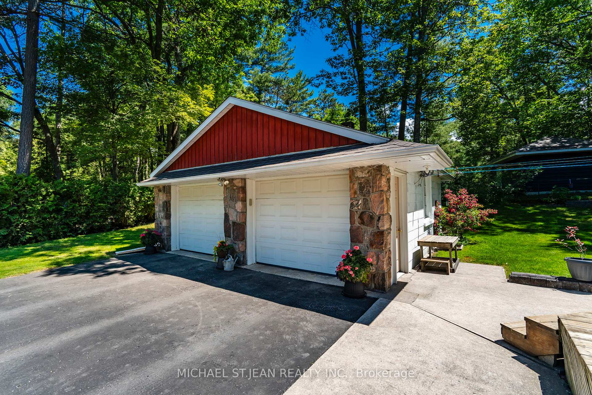 Photo 41 of 223 Tiny Beaches Road, Tiny, Rural Tiny — HOMEH