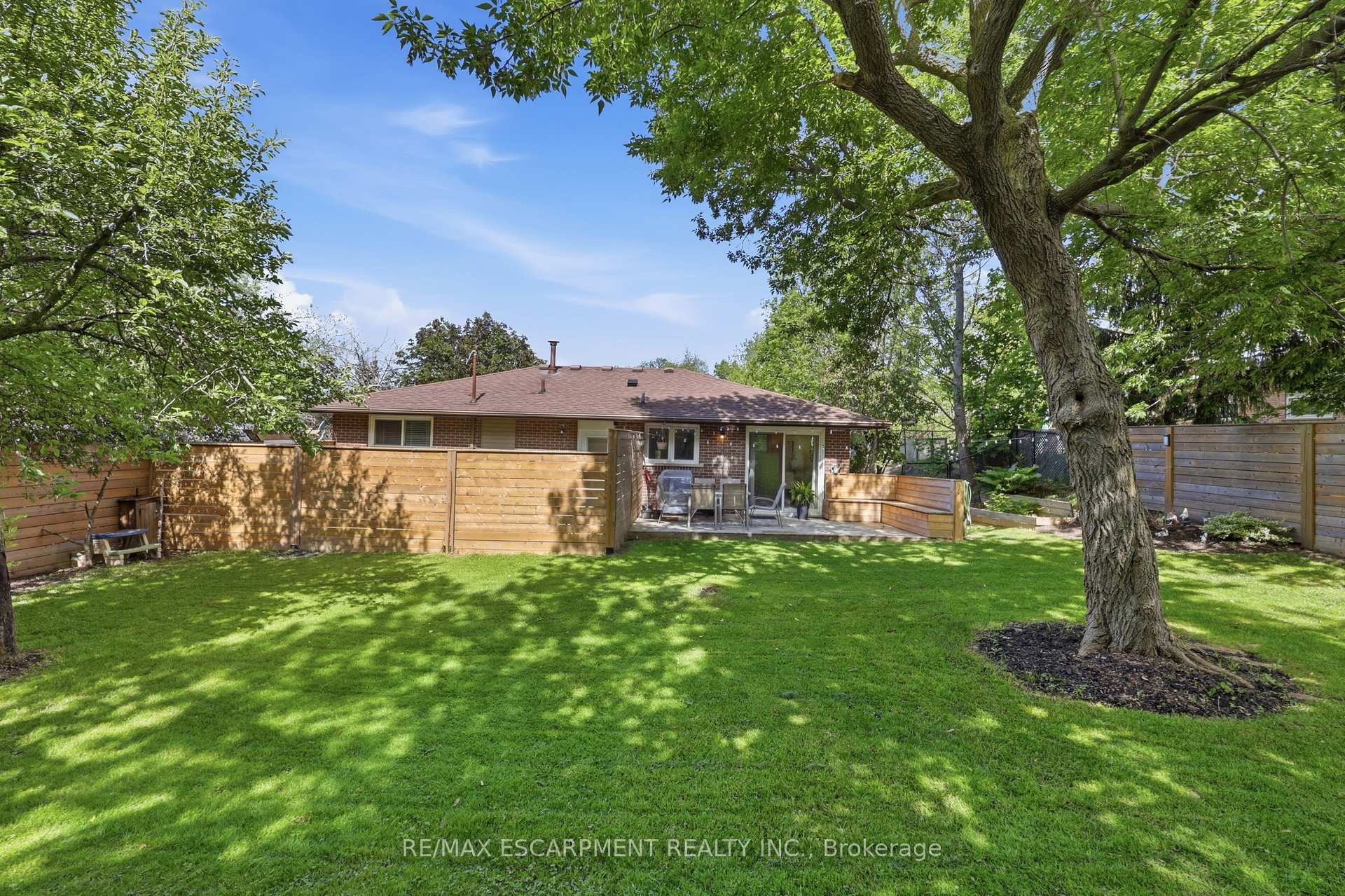 Photo 18 of 52 Grand Avenue, Haldimand — HOMEH