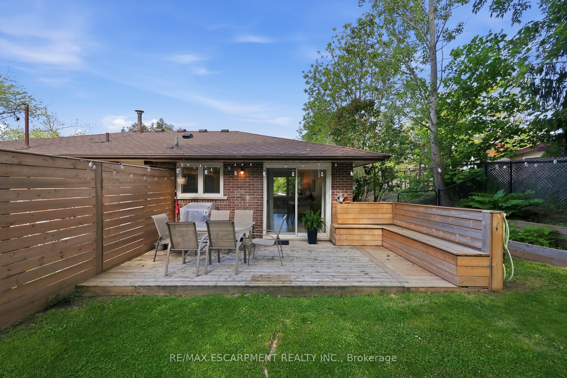 Photo 19 of 52 Grand Avenue, Haldimand — HOMEH