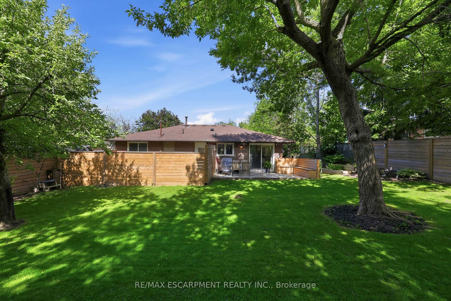 Photo 20 of 52 Grand Avenue, Haldimand — HOMEH