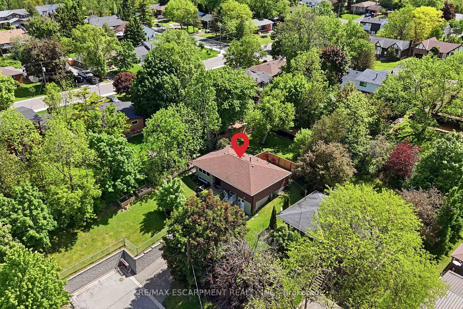 Photo 24 of 52 Grand Avenue, Haldimand — HOMEH