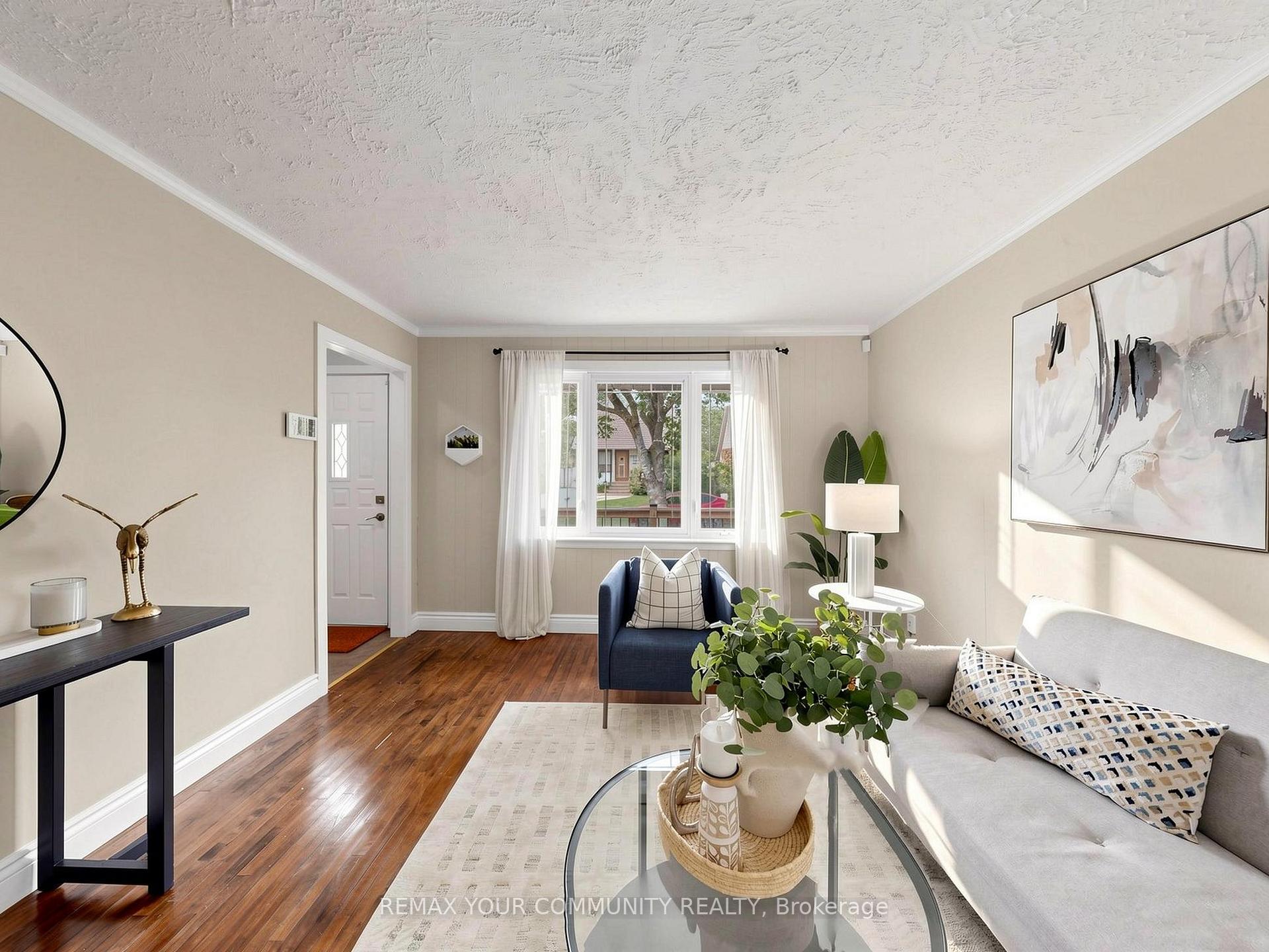 Photo 7 of 11 Nelson Avenue, Ajax, Central — HOMEH