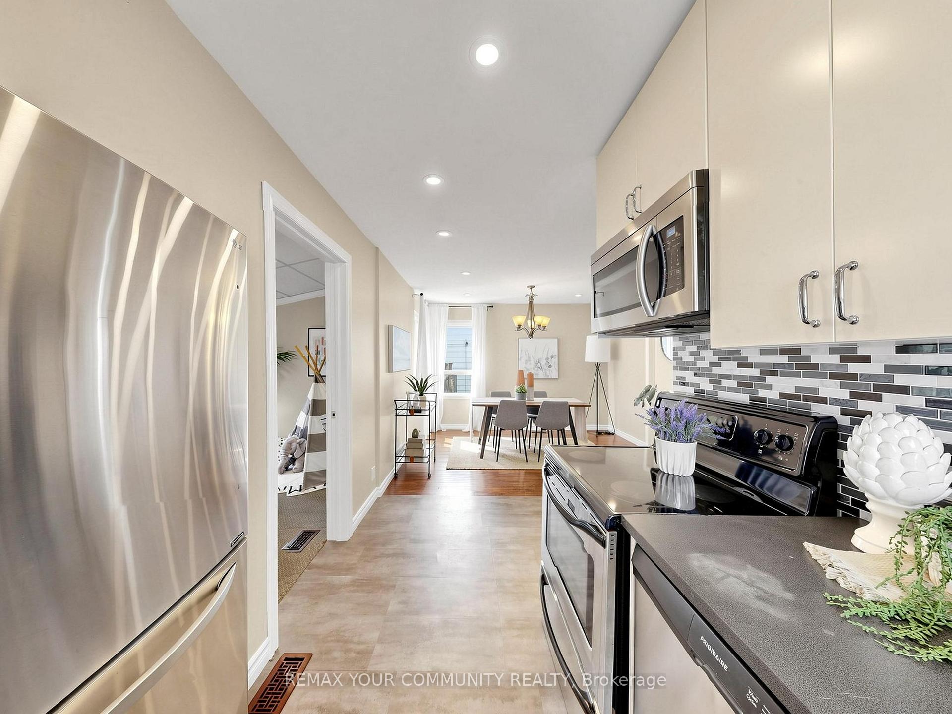 Photo 15 of 11 Nelson Avenue, Ajax, Central — HOMEH