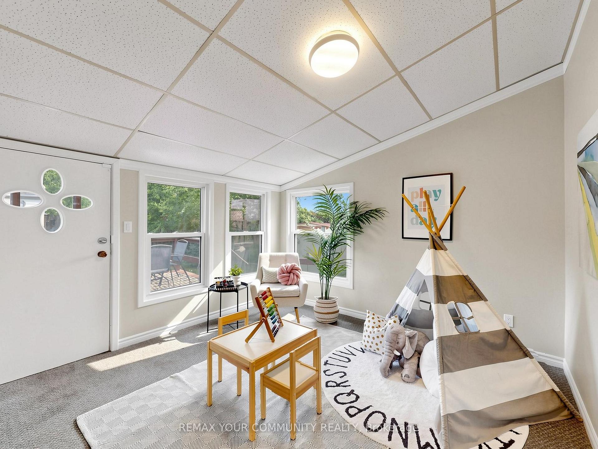 Photo 26 of 11 Nelson Avenue, Ajax, Central — HOMEH
