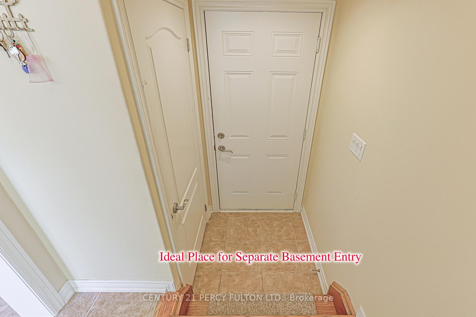 Photo 40 of 42 Arthur Case Crescent, East Gwillimbury, Mt Albert — HOMEH