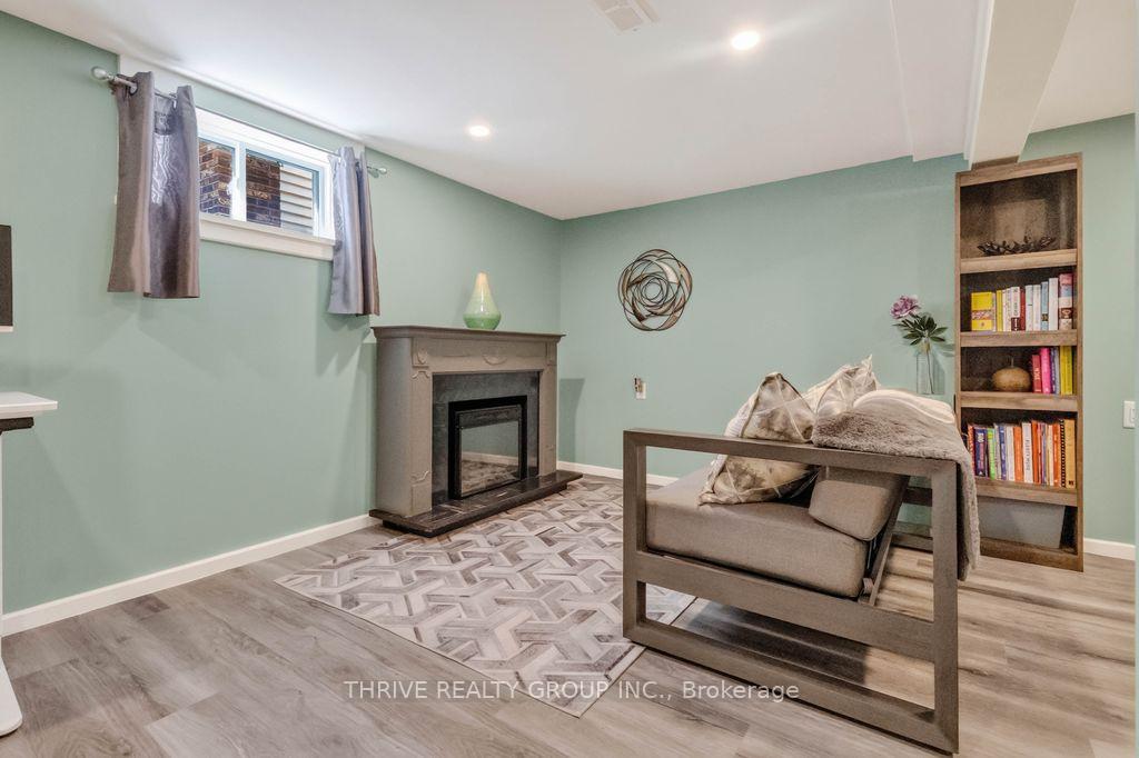 Photo 30 of 57 Langarth Street E, London, South F — HOMEH