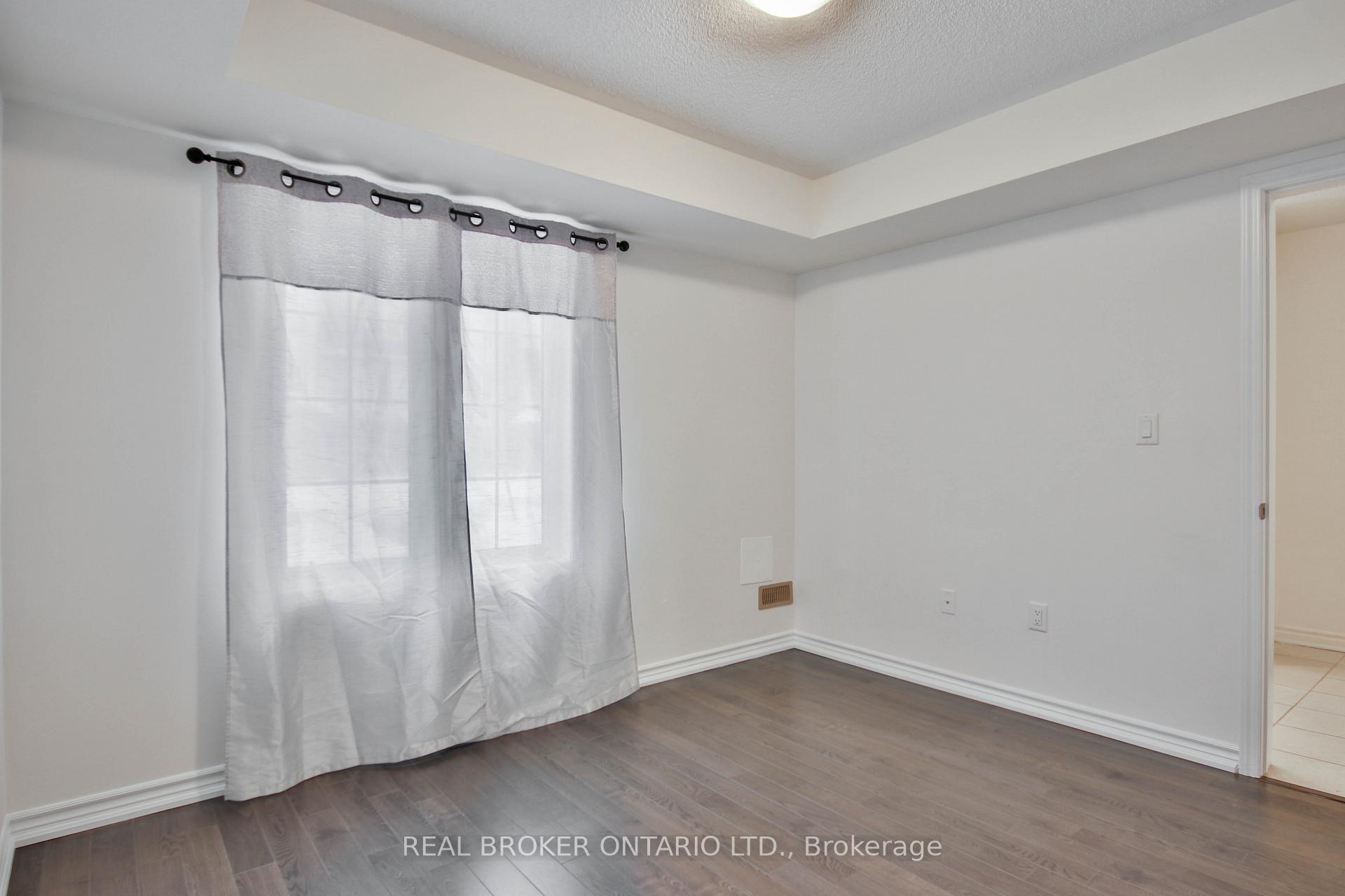 Photo 5 of 2769 Sapphire Drive, Pickering, Rural Pickering — HOMEH