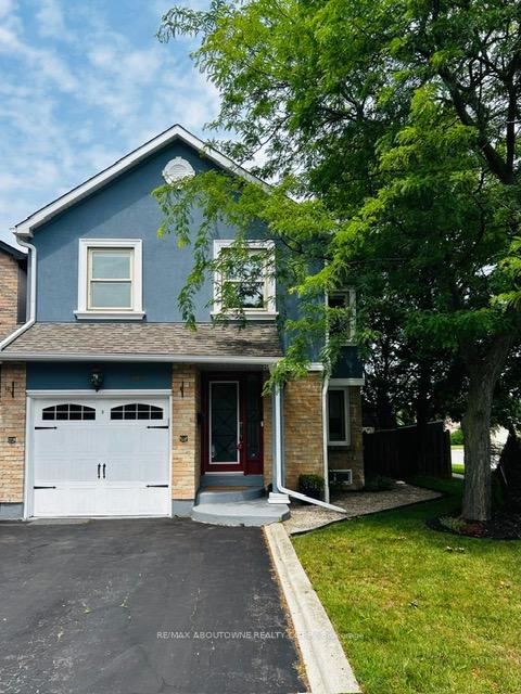 Photo 2 of 395 Maidstone Crescent, Oakville, Glen Abbey — HOMEH