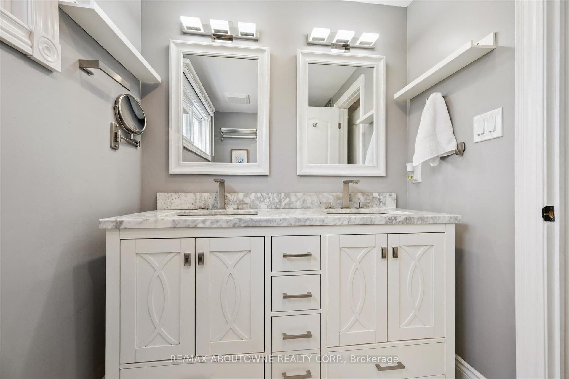 Photo 20 of 395 Maidstone Crescent, Oakville, Glen Abbey — HOMEH