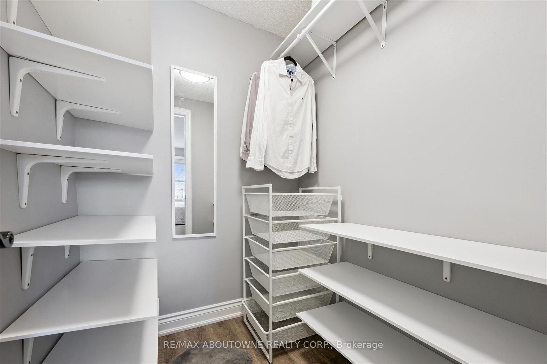 Photo 22 of 395 Maidstone Crescent, Oakville, Glen Abbey — HOMEH