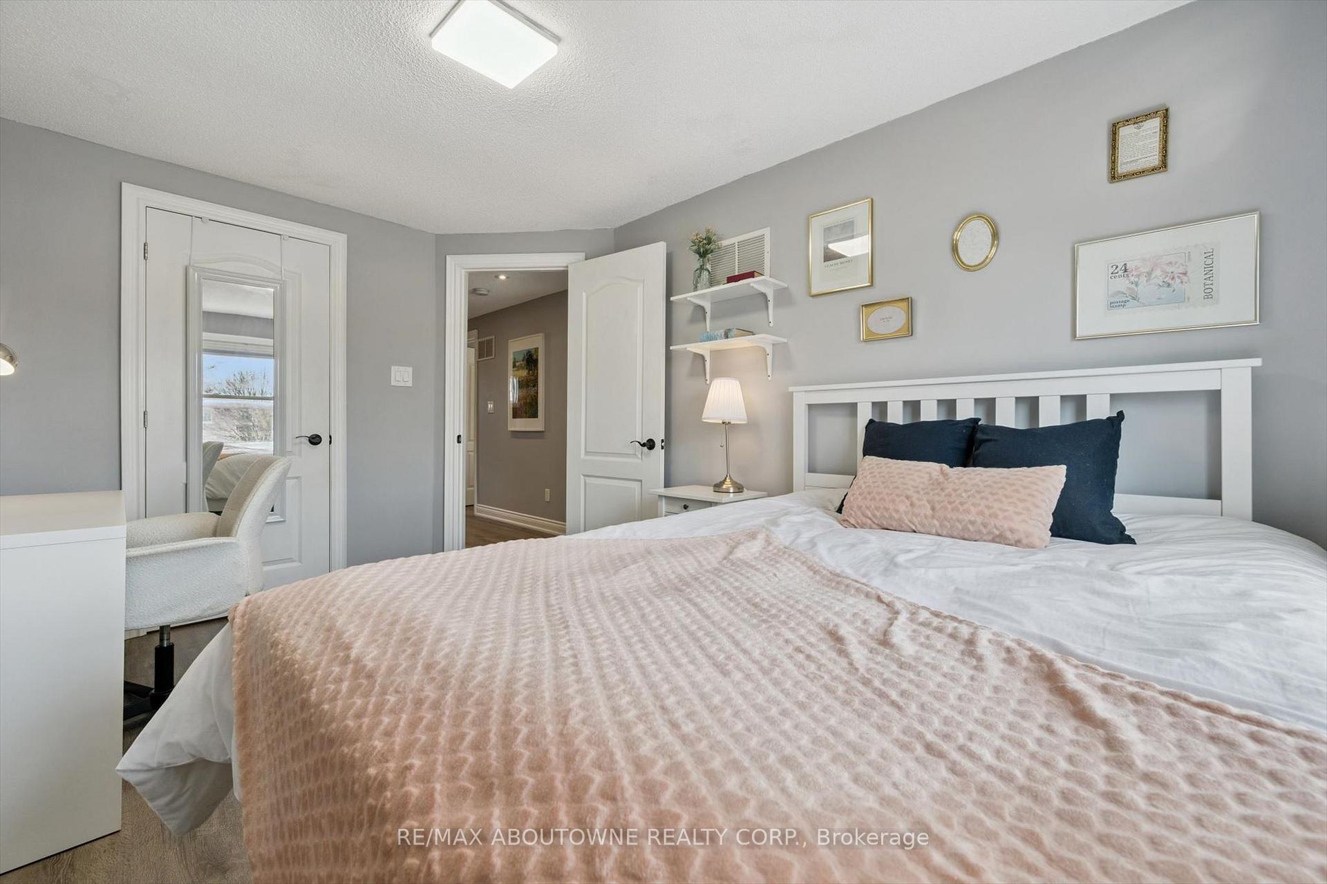Photo 24 of 395 Maidstone Crescent, Oakville, Glen Abbey — HOMEH