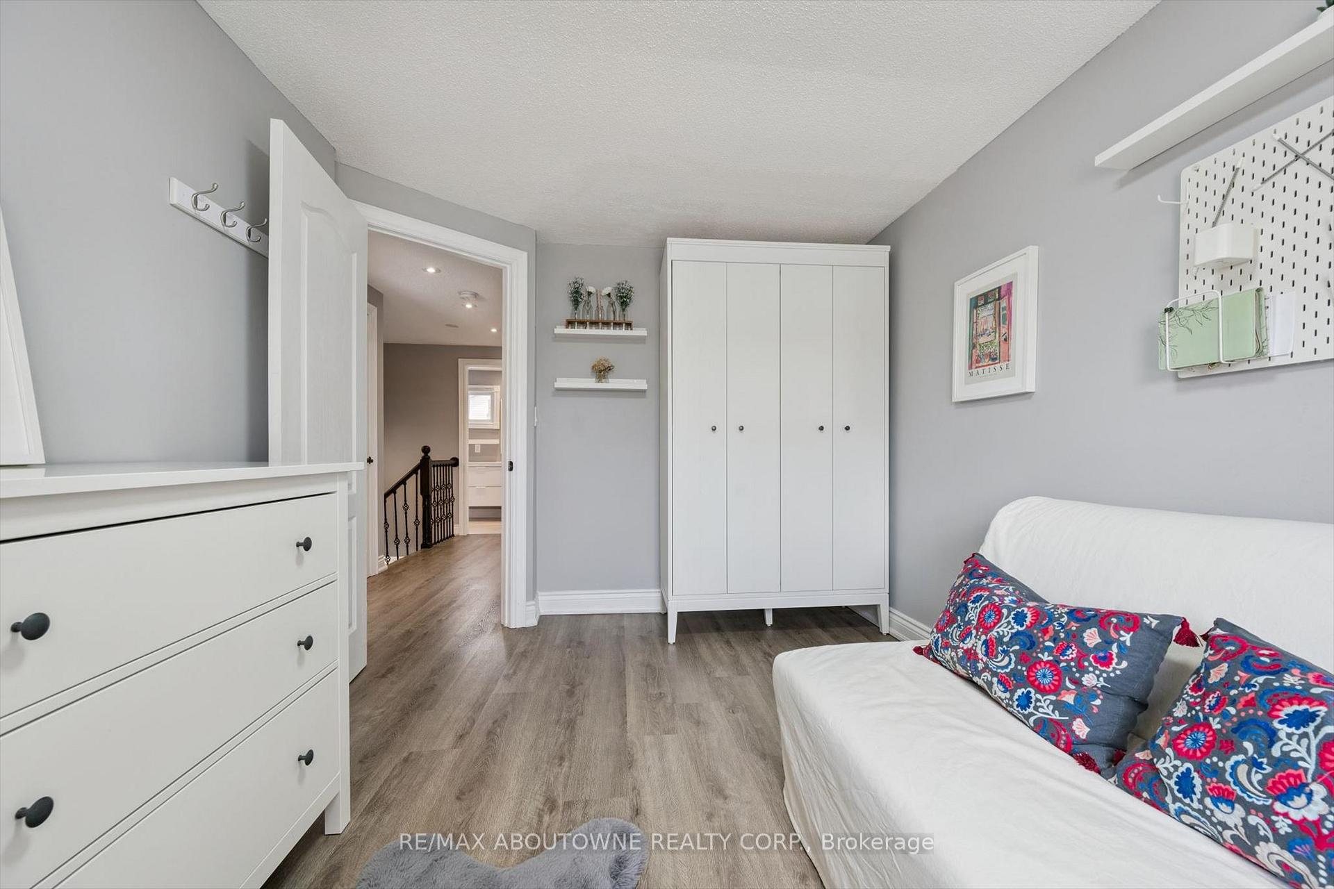 Photo 26 of 395 Maidstone Crescent, Oakville, Glen Abbey — HOMEH