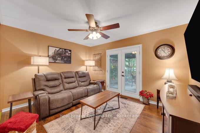 Photo 17 of 4162 Sutherland Crescent, Burlington, Shoreacres — HOMEH