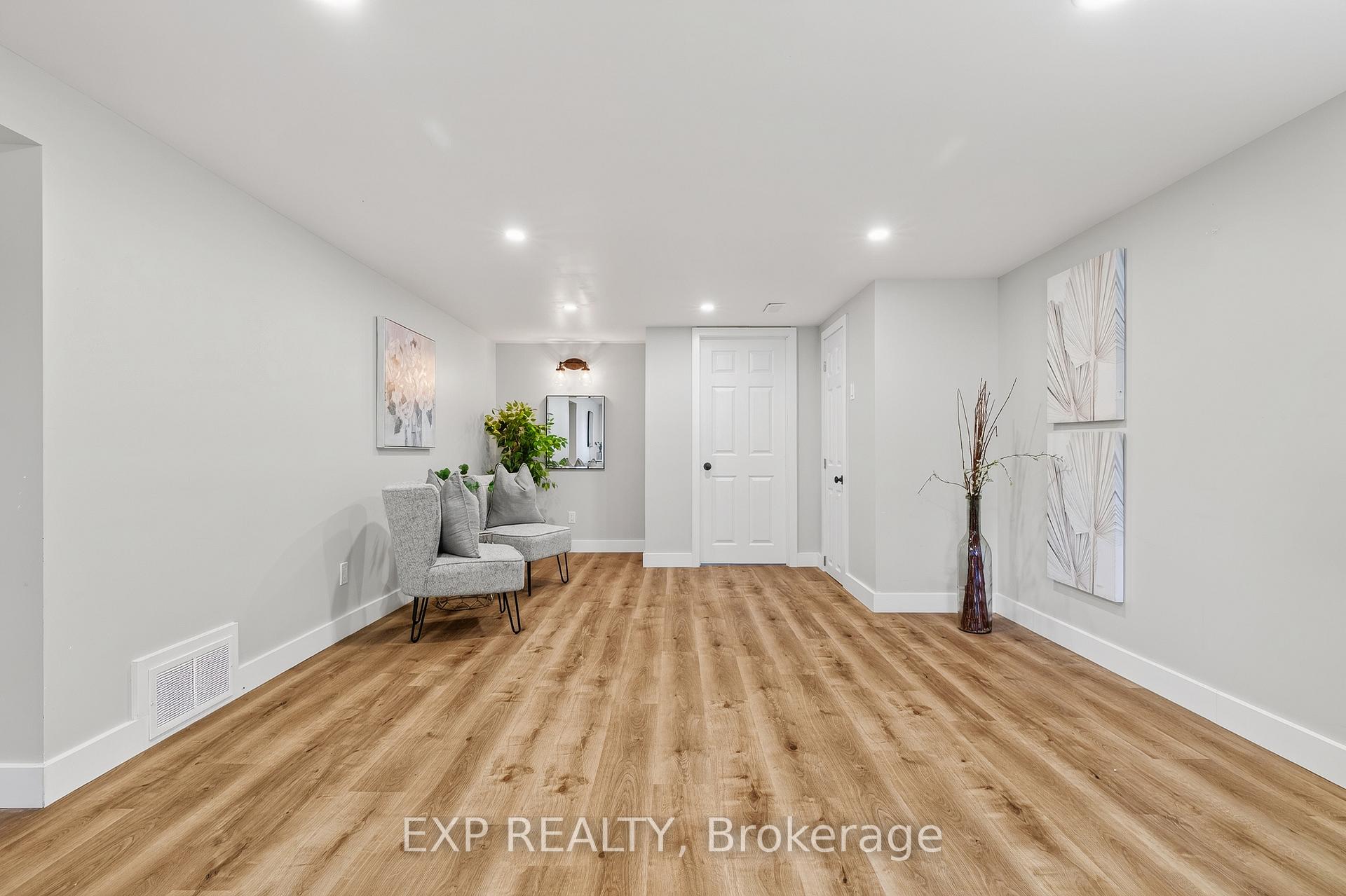 Photo 27 of 261 King Street, North Perth, Elma — HOMEH