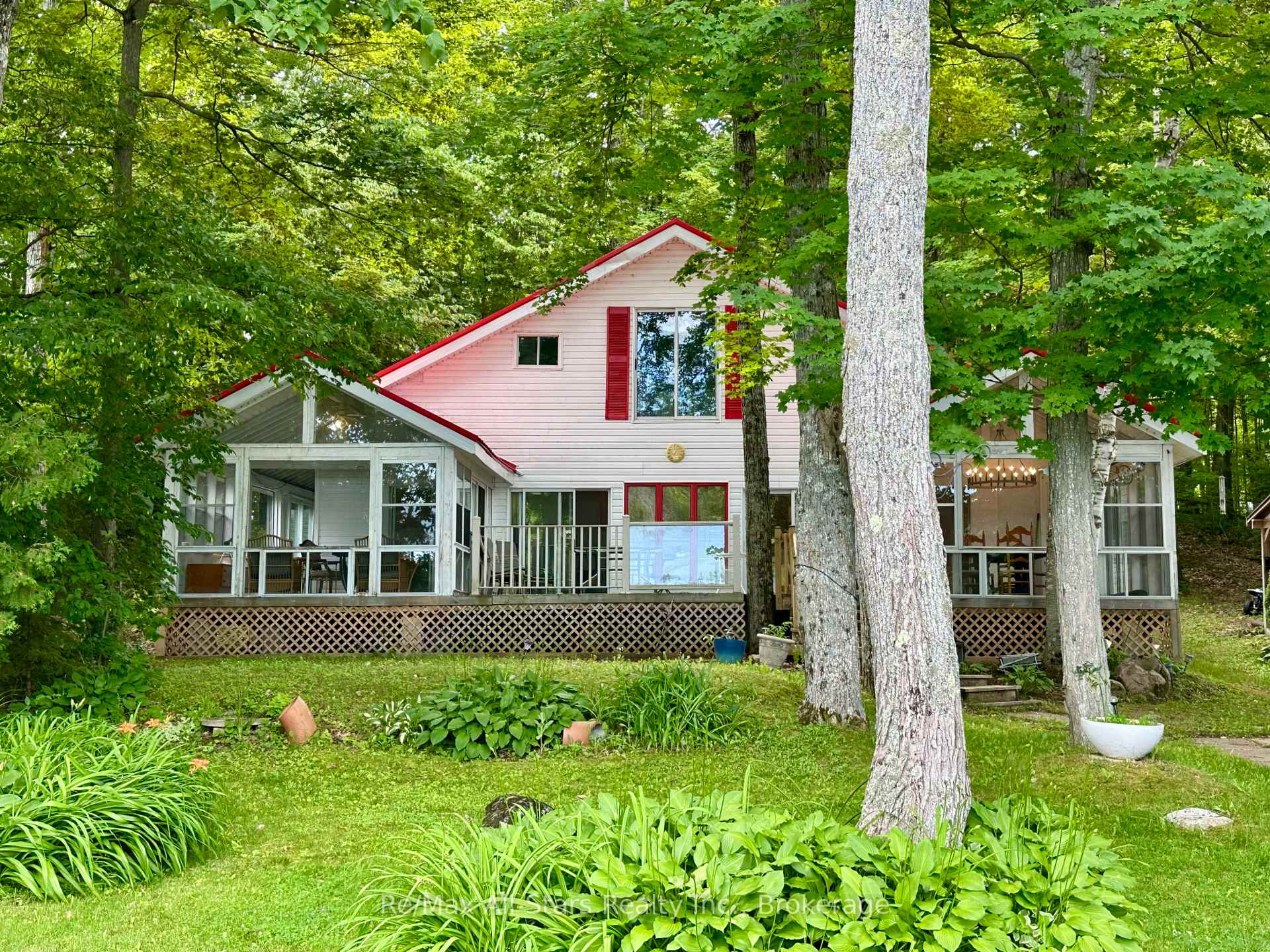 Photo 1 of 38 Dewey's Island, Kawartha Lakes, Somerville — HOMEH