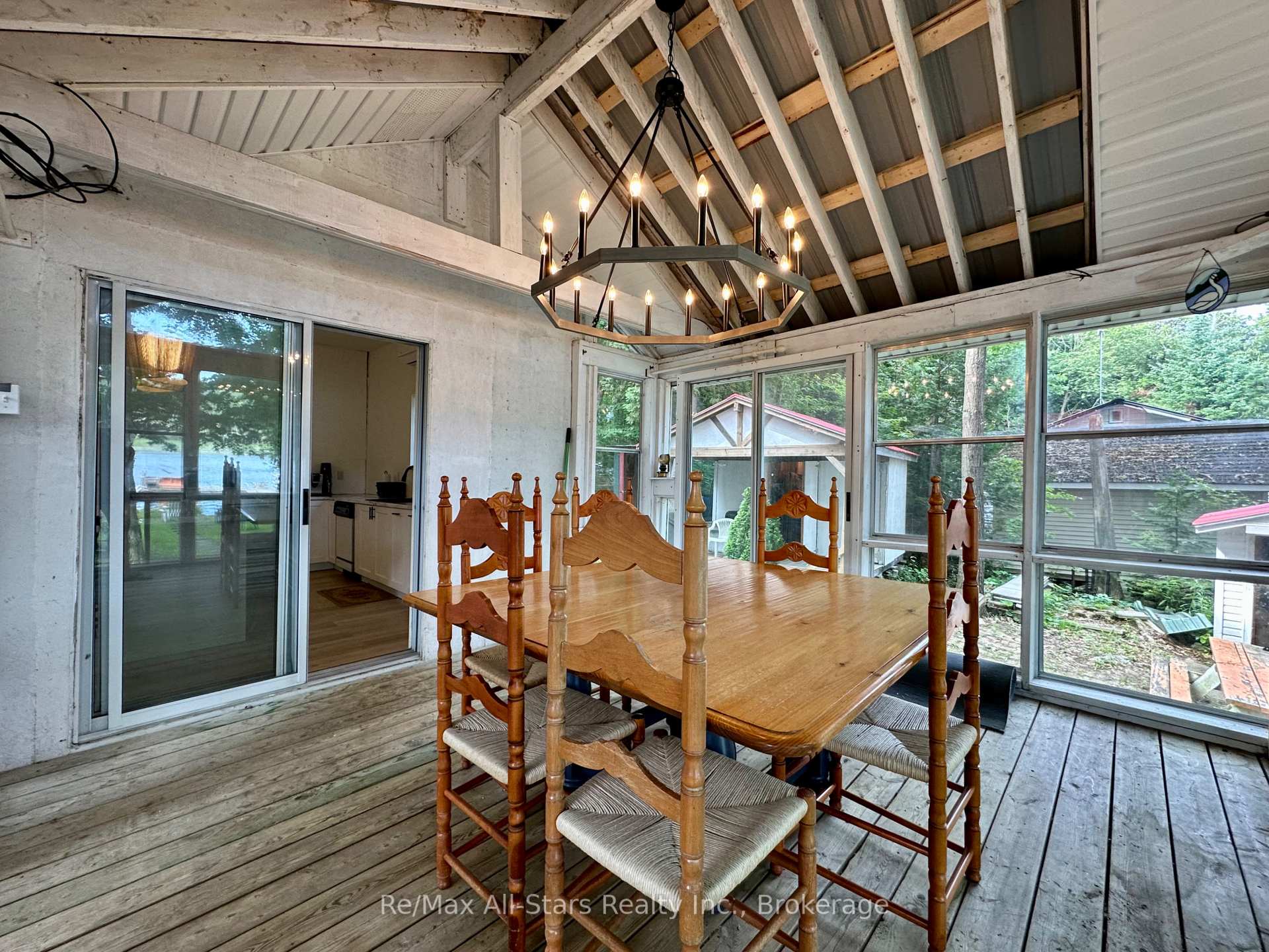 Photo 7 of 38 Dewey's Island, Kawartha Lakes, Somerville — HOMEH
