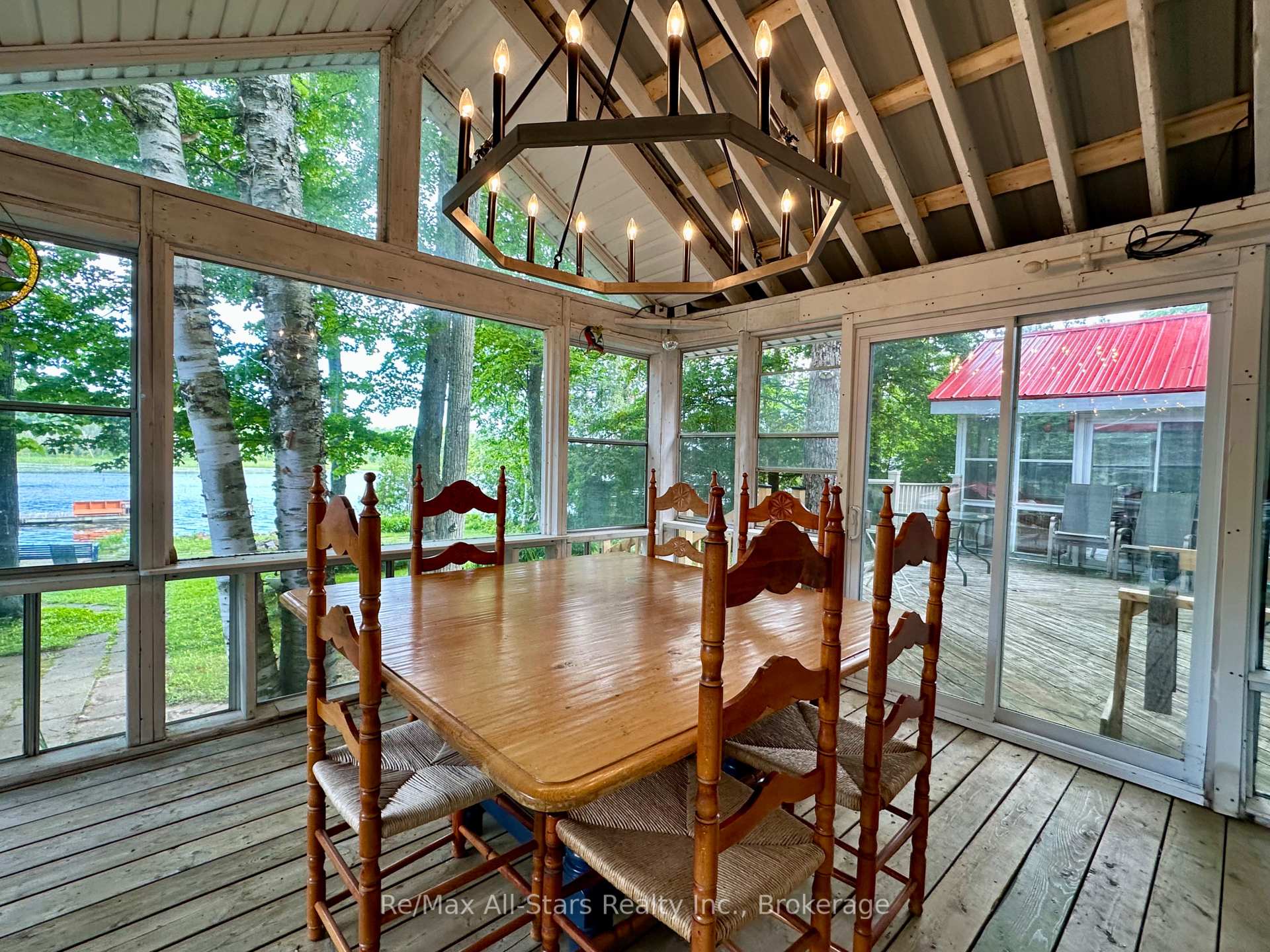 Photo 8 of 38 Dewey's Island, Kawartha Lakes, Somerville — HOMEH