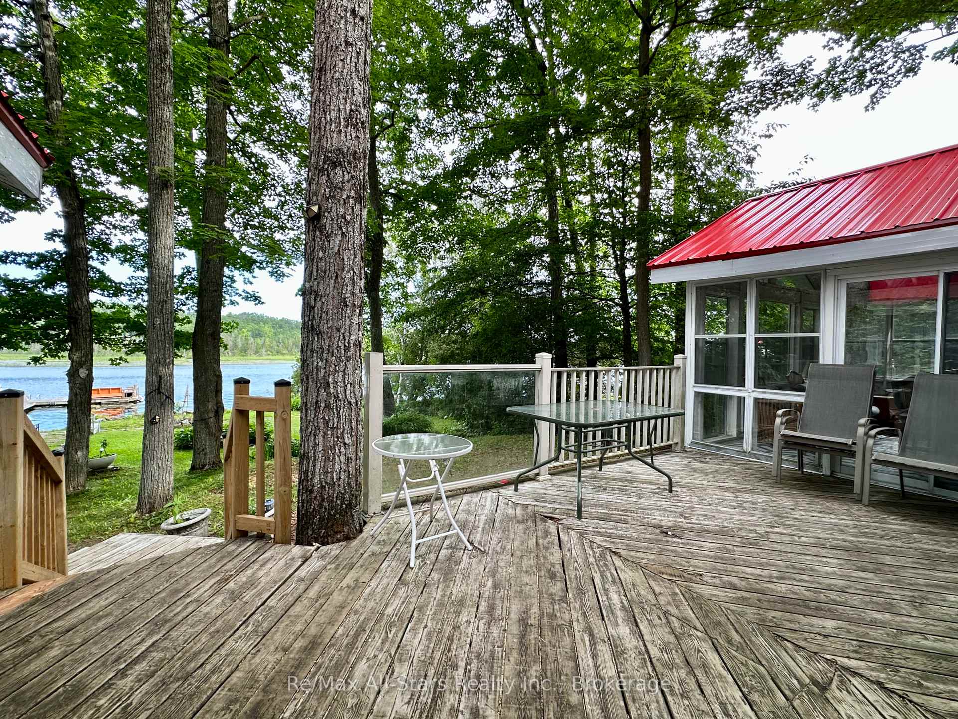 Photo 20 of 38 Dewey's Island, Kawartha Lakes, Somerville — HOMEH
